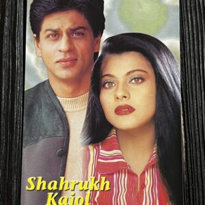 Kajol Devgn Shah Rukh Khan * Vintage Bollywood Postcard * (Nayab) (WN)