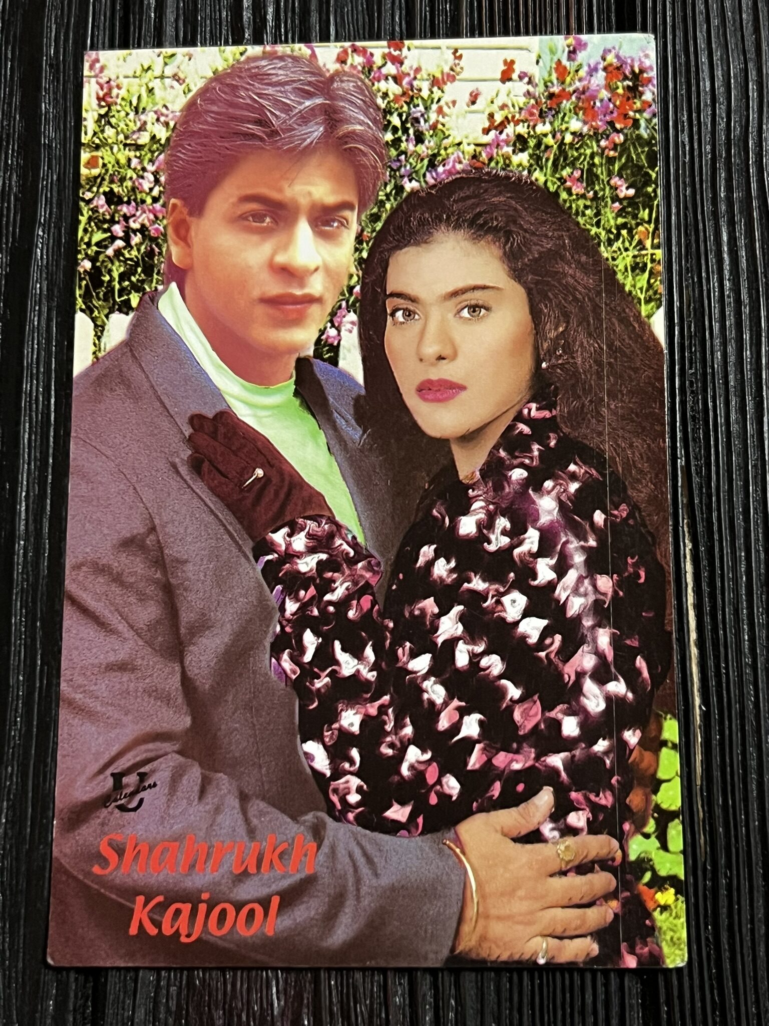 Kajol Devgn Shah Rukh Khan * Vintage Bollywood Postcard * (UC) (WN)