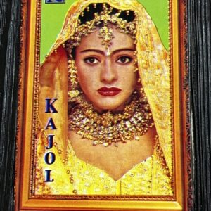 Kajol Devgn * Vintage Bollywood Postcard * (Nayab) (WN)
