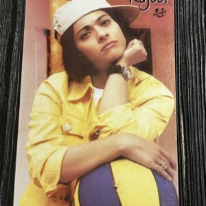 Kajol Devgn * Vintage Bollywood Postcard * (UC) (WN)