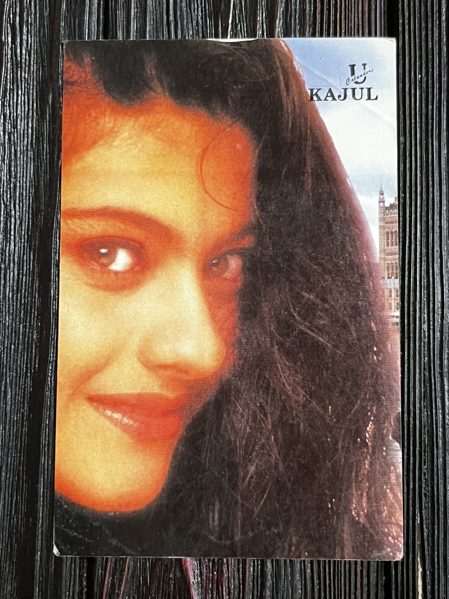 Kajol Devgn * Vintage Bollywood Postcard * (UC) (WN)