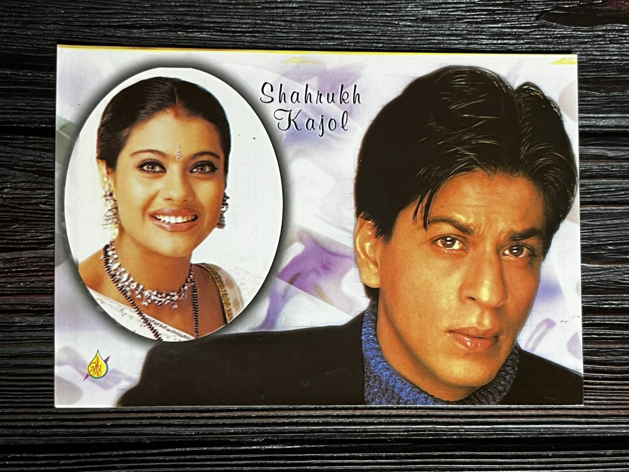 Kajol Devgn Shah Rukh Khan * Vintage Bollywood Postcard * (HINA) (WN)