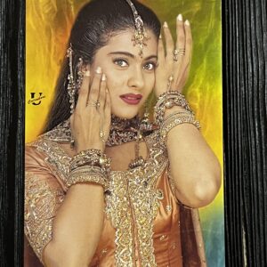 Kajol Devgn * Vintage Bollywood Postcard * (UC) (WN)