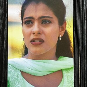 Kajol Devgn * Vintage Bollywood Postcard * (Nayab) (WN)