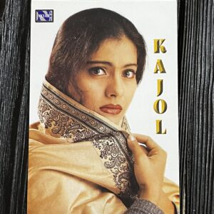 Kajol Devgn * Vintage Bollywood Postcard * (Nayab) (WN)