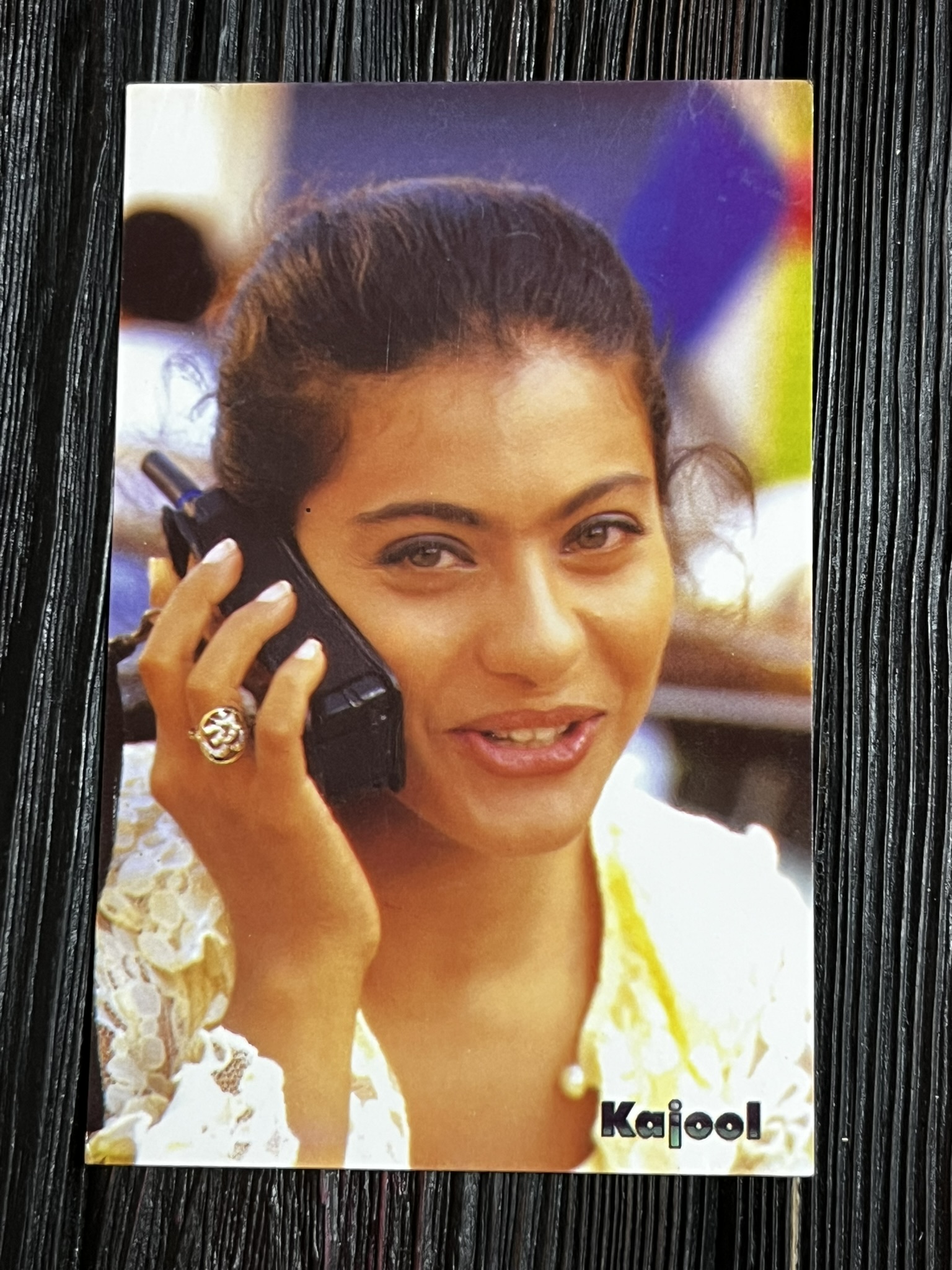 Kajol Devgn * Vintage Bollywood Postcard * (UC) (WN)
