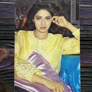 Sridevi * Vintage Bollywood Postcard * (RS) (PC-2324)