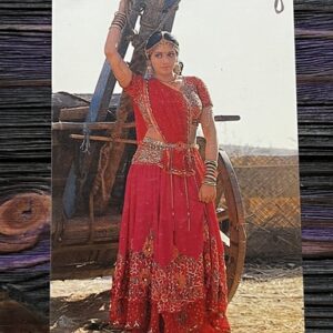Sridevi * Vintage Bollywood Postcard * (RC) (PC 902)