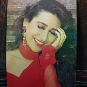 Karishma Kapoor * Vintage Bollywood Postcard * (BAP) (3045)