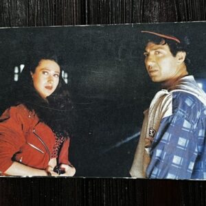 Karishma Kapoor Sunny Deol * Vintage Bollywood Postcard * (NP) (2120)