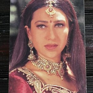 Karishma Kapoor * Vintage Bollywood Postcard * (NCC) (WN)