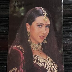 Karishma Kapoor * Vintage Bollywood Postcard * (UC) (WN)