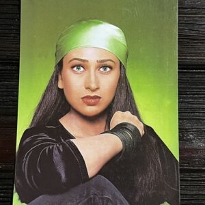Karishma Kapoor * Vintage Bollywood Postcard * (NAA) (WN)