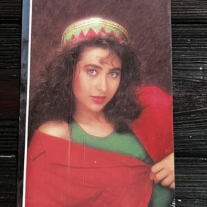 Karishma Kapoor * Vintage Bollywood Postcard * (BAP) (2410)