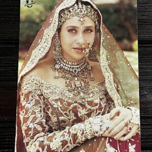 Karishma Kapoor * Vintage Bollywood Postcard * (UC) (WN)