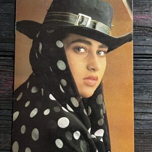 Karishma Kapoor * Vintage Bollywood Postcard * (Ruby) (742)