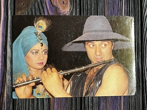 Sridevi Sunny Deol * Vintage Bollywood Postcard * (Ruby) (622)