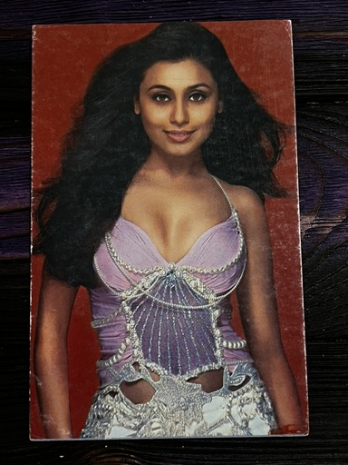 Rani Mukerji * Vintage Bollywood Postcard * (Jain) (WN)