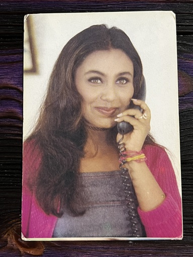 Rani Mukerji * Vintage Bollywood Postcard * (Jain) (WN)