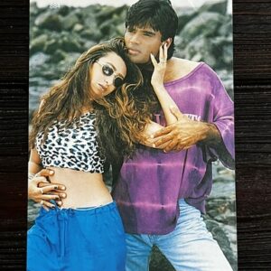 Karishma Kapoor Sunil Shetty* Vintage Bollywood Postcard * (NAA) (WN)