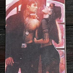 Karishma Kapoor Sunil Shetty* Vintage Bollywood Postcard * (Jain) (6490)