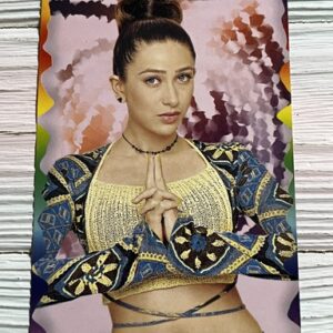 Karishma Kapoor * Vintage Bollywood Postcard * (ARP) (WN)
