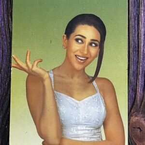 Karishma Kapoor * Vintage Bollywood Postcard * (Jain) (WN)