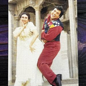 Karishma Kapoor Govinda* Vintage Bollywood Postcard * (Jain) (8093)