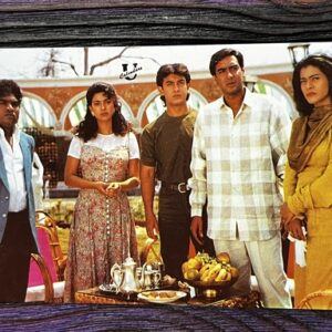 Kajol Ajay Devgn Juhi Chawla Aamir Khan * Rare Bollywood Postcard * (UC) (WN)
