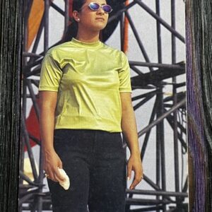 Kajol Devgn * Vintage Bollywood Postcard * (NCC) (WN)