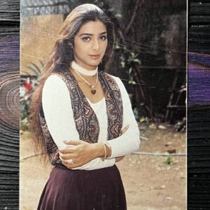 Tabu Tabassum Hashmi * Vintage Bollywood Postcard * (VPP) (WN)