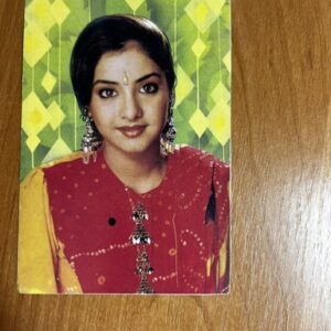 Divya Bharati* Vintage Bollywood Postcard * (jAIN) (6922)