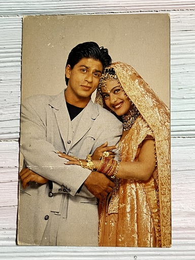 Kajol Devgn Shah Rukh Khan* Vintage Bollywood Postcard * (NCC) (WN)
