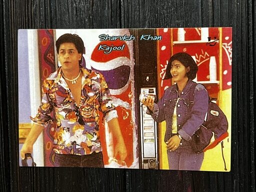 Kajol Devgn Shah Rukh Khan* Vintage Bollywood Postcard * (UC) (WN)