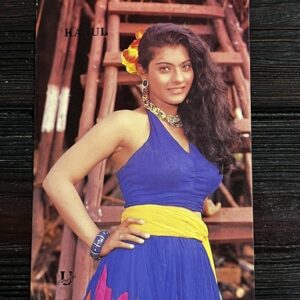 Kajol Devgn * Vintage Bollywood Postcard * (UC) (WN)