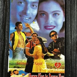 Kajol Devgn Salman Khan* Vintage Bollywood Postcard * (PP) (WN)
