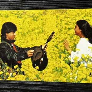 Kajol Devgn Shah Rukh Khan* Vintage Bollywood Postcard * (UC) (WN)