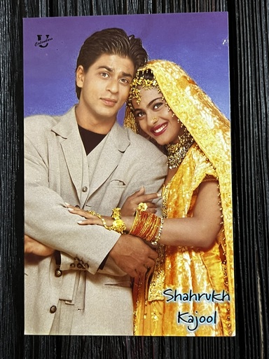 Kajol Devgn Shah Rukh Khan* Vintage Bollywood Postcard * (UC (WN)
