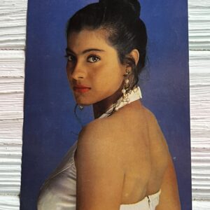 Kajol Devgn * Vintage Bollywood Postcard * (RC) (1432)