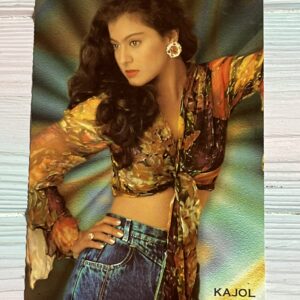 Kajol Devgn * Vintage Bollywood Postcard * (UC) (WN)