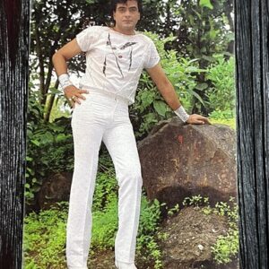 Jeetendra * Vintage Bollywood Postcard * (BAP) (346)1