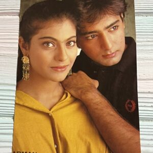 Kajol Devgn Arman * Vintage Bollywood Postcard * (NAA) (WN)