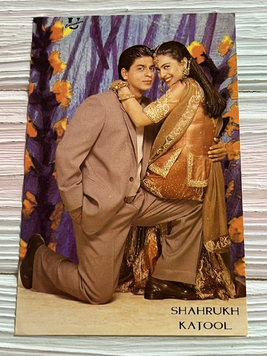 Kajol Devgn Shah Rukh Khan* Vintage Bollywood Postcard * (UC (WN)
