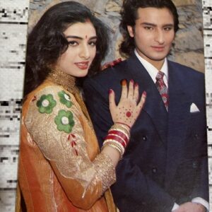 Tabu Tabassum Hashmi Saif AliKhan * Vintage Bollywood Postcard * (BAP) (2588)