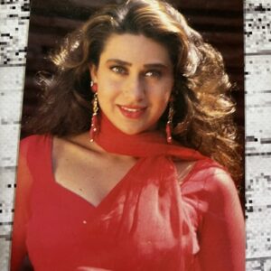 Karishma Kapoor * Vintage Bollywood Postcard * (RC) (285)