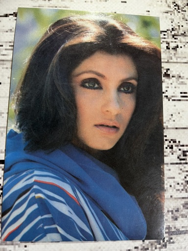 Dimple Kapadia * Vintage Bollywood Postcard * (Limpton) (159)