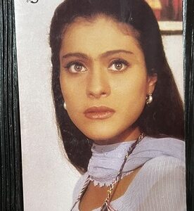 Kajol Devgn * Vintage Bollywood Postcard * (US) (WN)