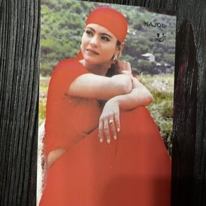 Kajol Devgn * Vintage Bollywood Postcard * (US) (WN)