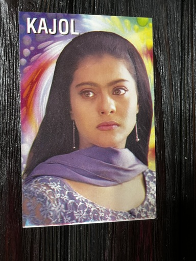 Kajol Devgn * Vintage Bollywood Postcard * (Nigah) (WN)