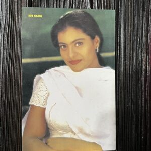 Kajol Devgn * Vintage Bollywood Postcard * (RC) (203)